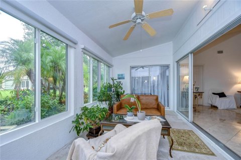 House in Trinity, Florida 2 bedrooms, 155.52 sq.m. № 1749481 - photo 7