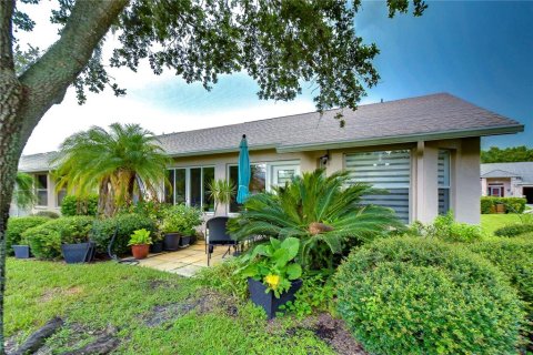 House in Trinity, Florida 2 bedrooms, 155.52 sq.m. № 1749481 - photo 20