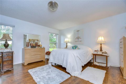 House in Trinity, Florida 2 bedrooms, 155.52 sq.m. № 1749481 - photo 11
