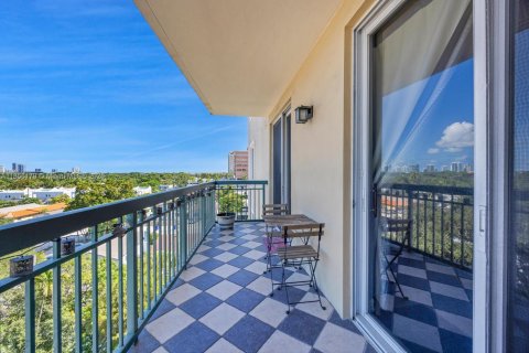 Copropriété à vendre à Miami, Floride: 2 chambres, 102.19 m2 № 1887503 - photo 22
