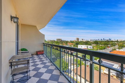 Copropriété à vendre à Miami, Floride: 2 chambres, 102.19 m2 № 1887503 - photo 23