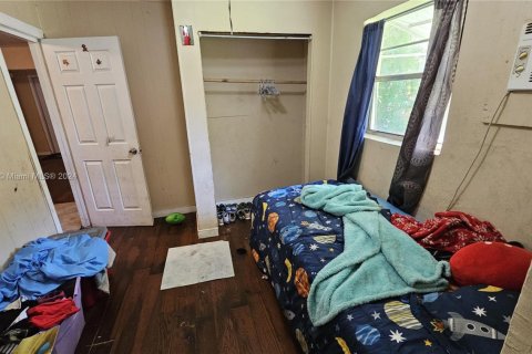 Купить виллу или дом в Помпано-Бич, Флорида 5 спален, 155.05м2, № 1177631 - фото 14