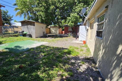 Купить виллу или дом в Помпано-Бич, Флорида 5 спален, 155.05м2, № 1177631 - фото 17