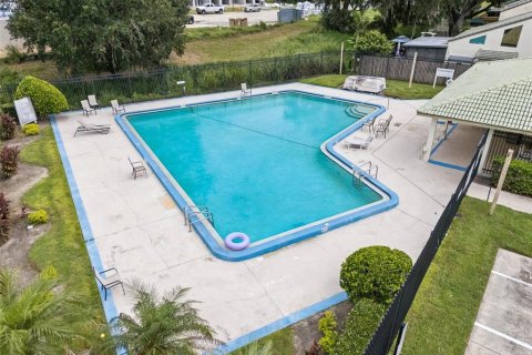 Townhouse in Winter Garden, Florida 1 bedroom, 70.23 sq.m. № 2386255 - photo 7