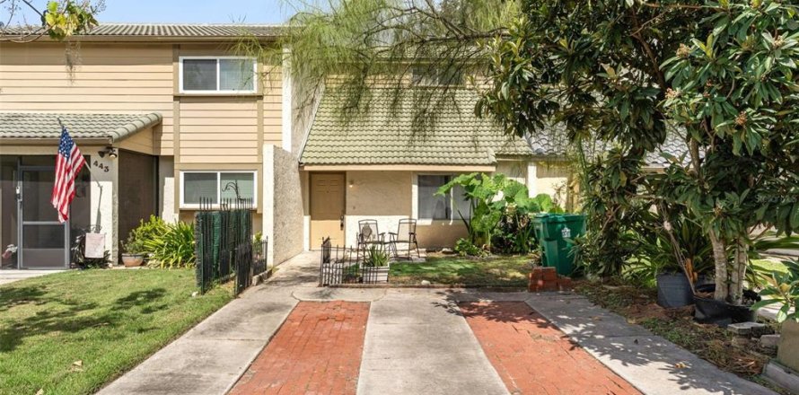 Townhouse in Winter Garden, Florida 1 bedroom, 70.23 sq.m. № 2386255