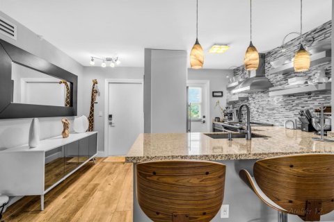 Copropriété à vendre à Oakland Park, Floride: 2 chambres, 89.19 m2 № 2175638 - photo 23