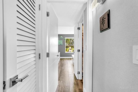 Copropriété à vendre à Oakland Park, Floride: 2 chambres, 89.19 m2 № 2175638 - photo 4