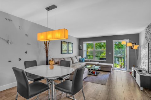 Copropriété à vendre à Oakland Park, Floride: 2 chambres, 89.19 m2 № 2175638 - photo 17