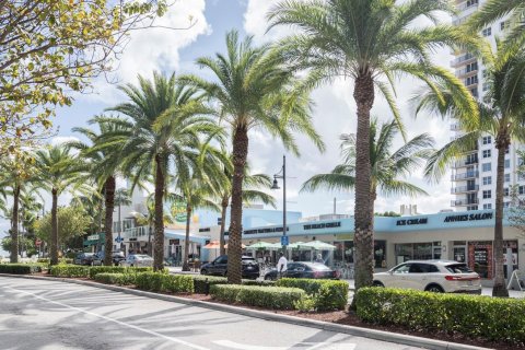 Apartment in Pompano Beach, Florida 2 bedrooms, 78.04 sq.m. № 2188220 - photo 23