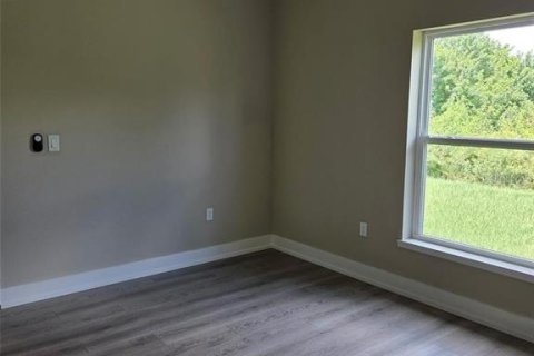 Propiedad comercial en venta en Port Charlotte, Florida, 6 dormitorios, 222.97 m2 № 2120687 - foto 12