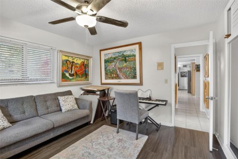 Villa ou maison à vendre à Plantation, Floride: 4 chambres, 239.5 m2 № 1990550 - photo 28