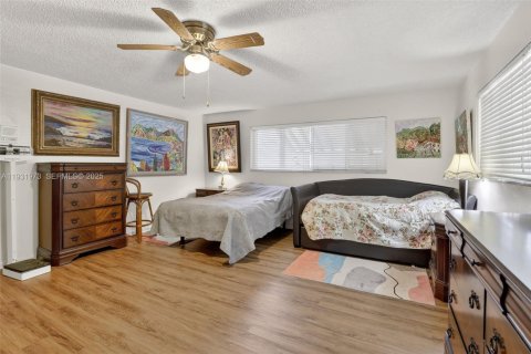 Villa ou maison à vendre à Plantation, Floride: 4 chambres, 239.5 m2 № 1990550 - photo 22