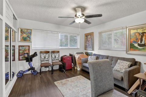 Villa ou maison à vendre à Plantation, Floride: 4 chambres, 239.5 m2 № 1990550 - photo 27