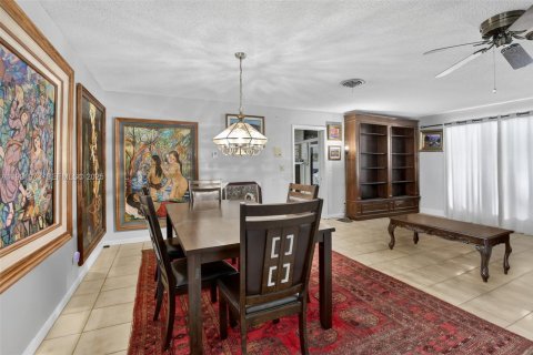 Villa ou maison à vendre à Plantation, Floride: 4 chambres, 239.5 m2 № 1990550 - photo 7