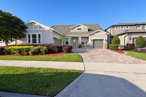 House in Winter Garden, Florida 5 bedrooms, 289.67 sq.m. № 2425977 - photo 10