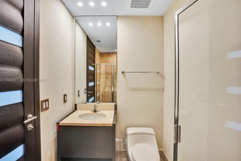 Condo in Sunny Isles Beach, Florida, 3 bedrooms № 2090262 - photo 30