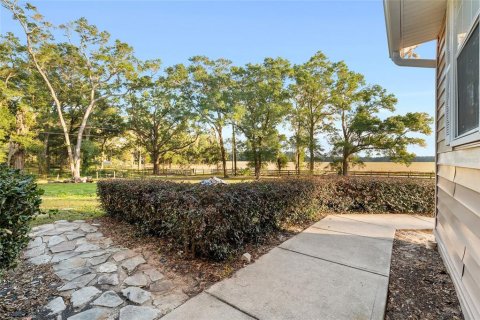 House in Ocala, Florida 3 bedrooms, 285.58 sq.m. № 2108428 - photo 7