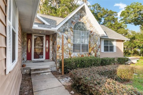 House in Ocala, Florida 3 bedrooms, 285.58 sq.m. № 2108428 - photo 6