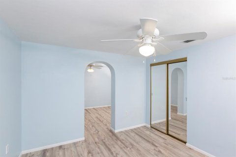 Купить виллу или дом в Холидэй, Флорида 7 комнат, 126.07м2, № 2230268 - фото 10
