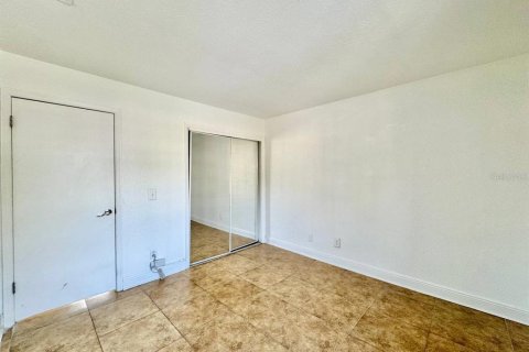 Copropriété à louer à Tampa, Floride: 1 chambre, 59.83 m2 № 2398783 - photo 12