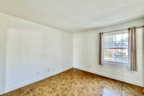 Copropriété à louer à Tampa, Floride: 1 chambre, 59.83 m2 № 2398783 - photo 10