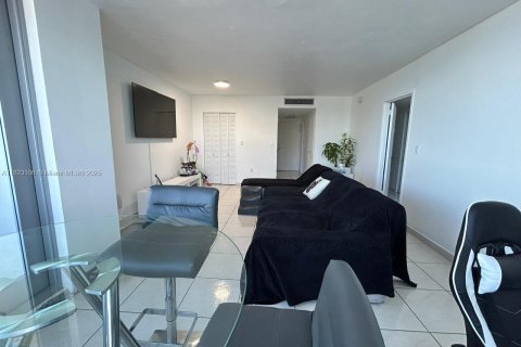 Copropriété à vendre à Miami Beach, Floride: 1 chambre, 74.04 m2 № 1979643 - photo 17