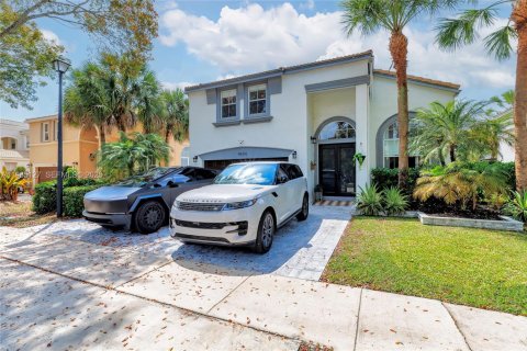 Villa ou maison à louer à Miramar, Floride: 4 chambres, 285.86 m2 № 2051423 - photo 2