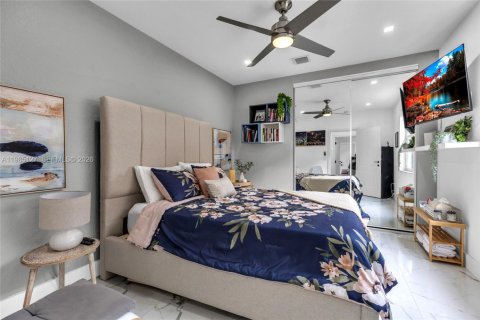 Villa ou maison à louer à Miramar, Floride: 4 chambres, 285.86 m2 № 2051423 - photo 12