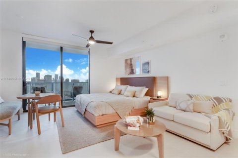 Condo in Miami, Florida  № 1735653 - photo 2