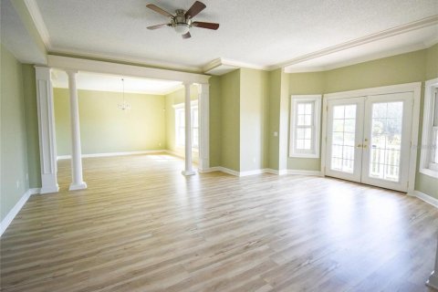 House in Tierra Verde, Florida 4 bedrooms, 413.97 sq.m. № 1854187 - photo 7