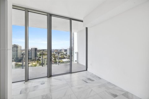 Condominio en venta en Miami, Florida, 2 dormitorios, 100.33 m2 № 1471681 - foto 16