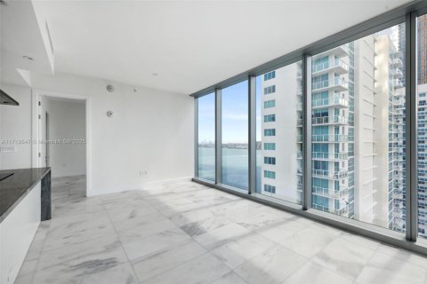 Condominio en venta en Miami, Florida, 2 dormitorios, 100.33 m2 № 1471681 - foto 6