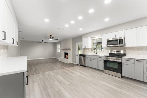 Villa ou maison à vendre à Williston, Floride: 3 chambres, 210.89 m2 № 2403554 - photo 10
