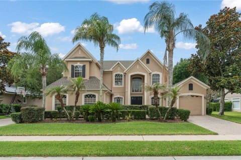 House in Winter Garden, Florida 4 bedrooms, 372.54 sq.m. № 2280253