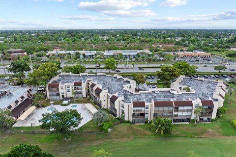 Copropriété à vendre à Tamarac, Floride: 2 chambres, 96.62 m2 № 1762559 - photo 30