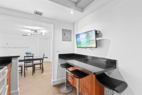 Copropriété à vendre à Tamarac, Floride: 2 chambres, 96.62 m2 № 1762559 - photo 12