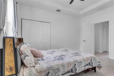 Touwnhouse à louer à Florida City, Floride: 3 chambres, 123.56 m2 № 2256692 - photo 8