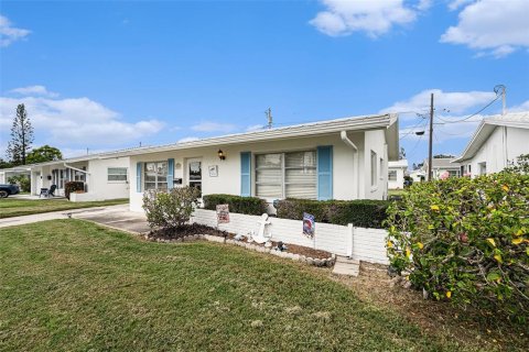Condominio en venta en Pinellas Park, Florida, 2 dormitorios, 80.27 m2 № 1784415 - foto 5