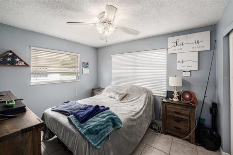 Condominio en venta en Pinellas Park, Florida, 2 dormitorios, 80.27 m2 № 1784415 - foto 13