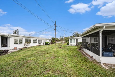 Condominio en venta en Pinellas Park, Florida, 2 dormitorios, 80.27 m2 № 1784415 - foto 26