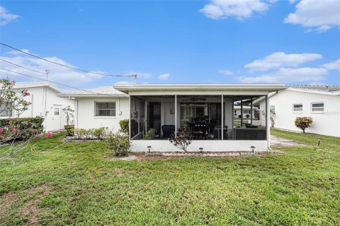 Condominio en venta en Pinellas Park, Florida, 2 dormitorios, 80.27 m2 № 1784415 - foto 27