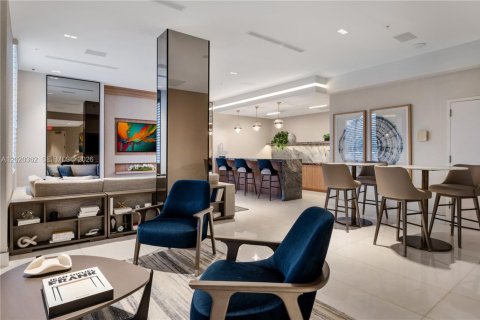 Copropriété à louer à Miami, Floride: 2 chambres, 130.06 m2 № 2182248 - photo 8