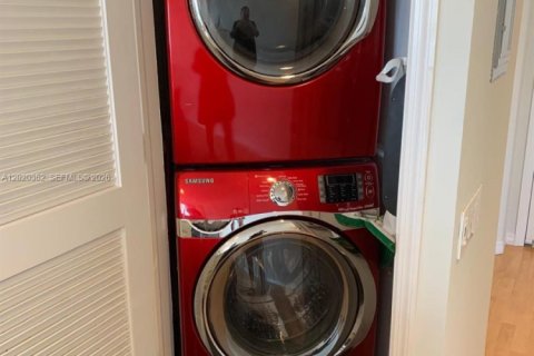 Copropriété à louer à Miami, Floride: 2 chambres, 130.06 m2 № 2182248 - photo 20