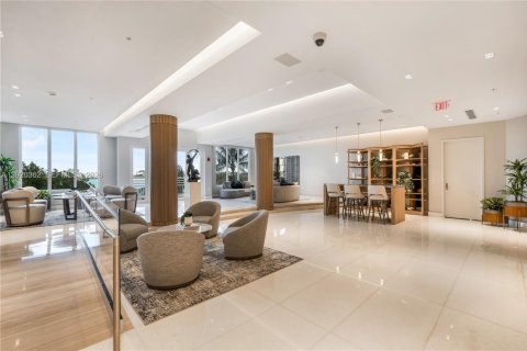 Copropriété à louer à Miami, Floride: 2 chambres, 130.06 m2 № 2182248 - photo 5