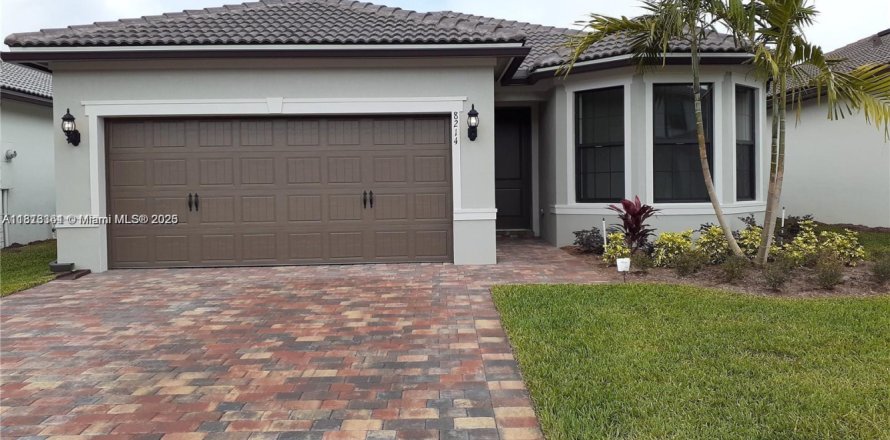 Casa en Lake Worth, Florida 3 dormitorios, 163.32 m2 № 1775896
