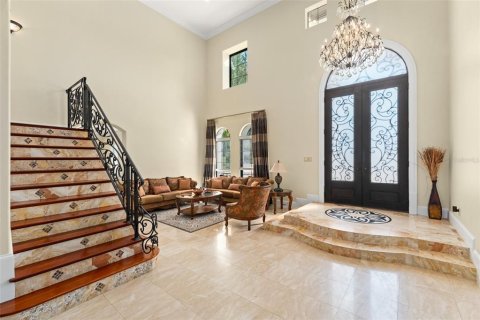 Купить виллу или дом в Уиндермир, Флорида 13 комнат, 829.71м2, № 2094268 - фото 24