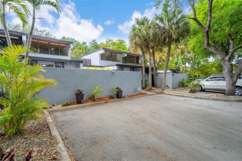 Touwnhouse à Miami Lakes, Floride 2 chambres, 90.3 m2 № 2060705