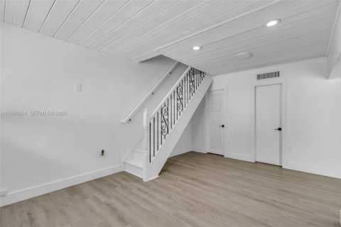 Touwnhouse à vendre à Miami Lakes, Floride: 2 chambres, 90.3 m2 № 2060705 - photo 12