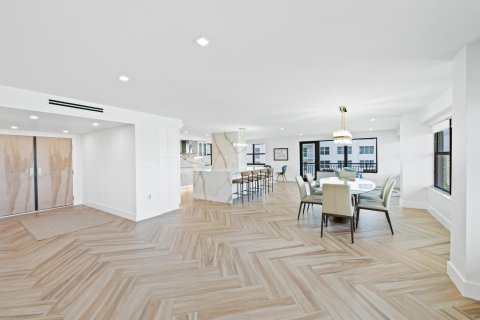 Condo in Fort Lauderdale, Florida, 4 bedrooms  № 2366239