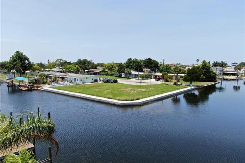 Land in Hudson, Florida № 757785 - photo 5